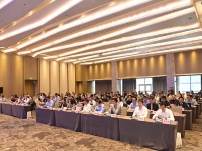 協力して、鉄鋼業界で質の高い標準化のための新しい時代を作成する